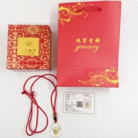 老凤祥水晶吊坠